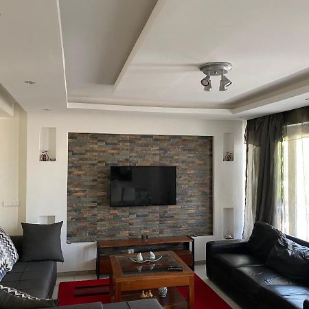Appartement à Mermoz, nettoyage journalier gratuit Dakar Extérieur photo