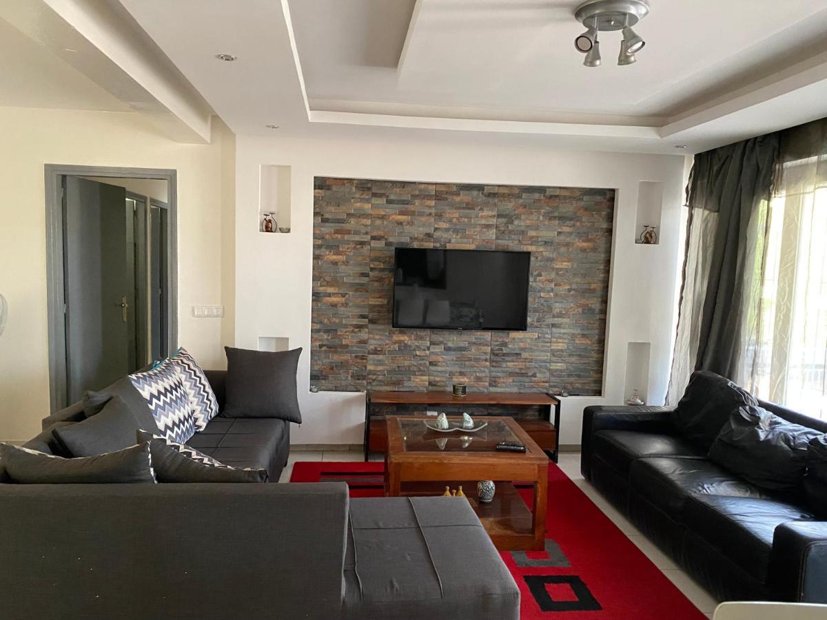 Appartement à Mermoz, nettoyage journalier gratuit Dakar Extérieur photo