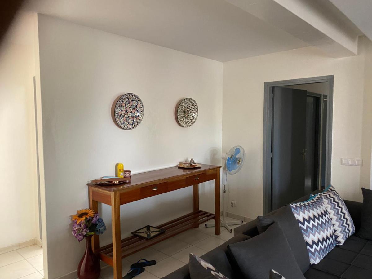 Appartement à Mermoz, nettoyage journalier gratuit Dakar Extérieur photo