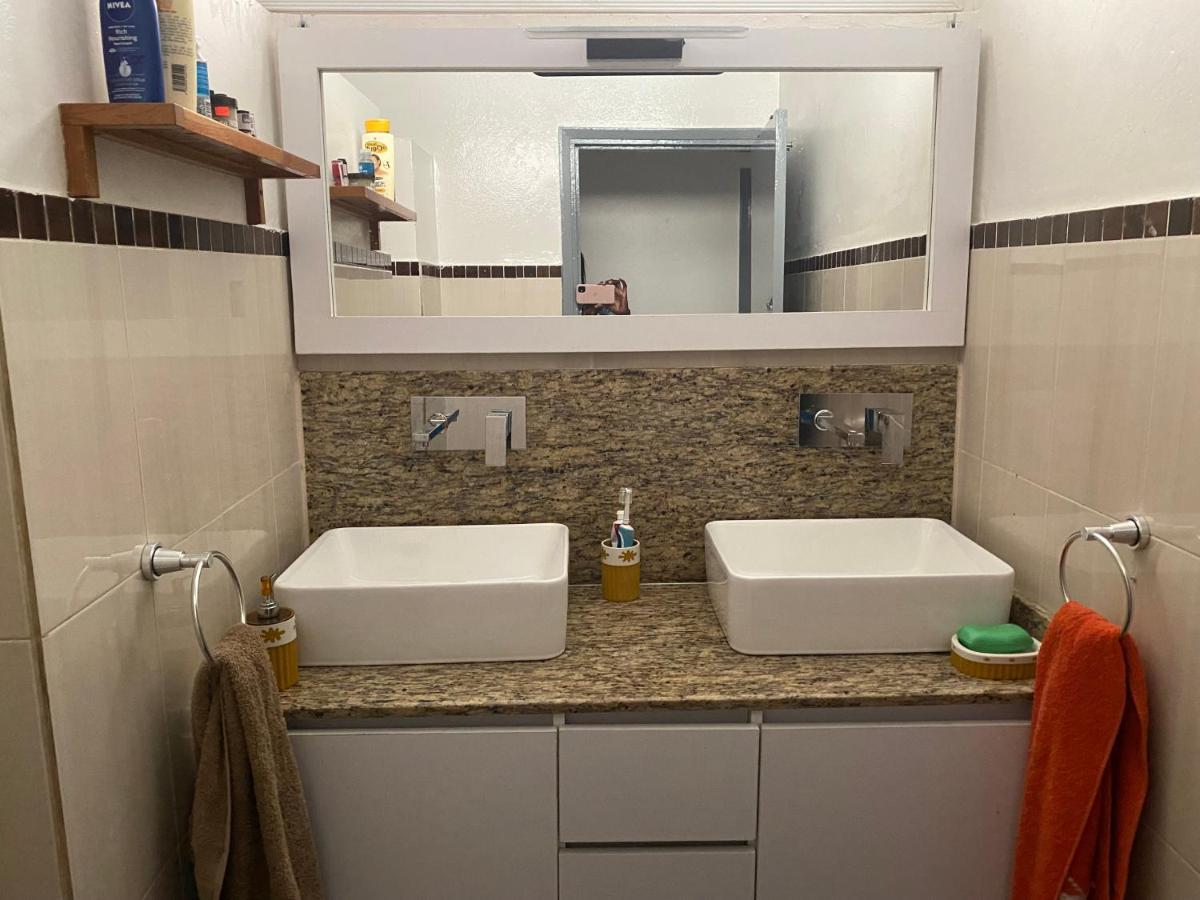 Appartement à Mermoz, nettoyage journalier gratuit Dakar Extérieur photo
