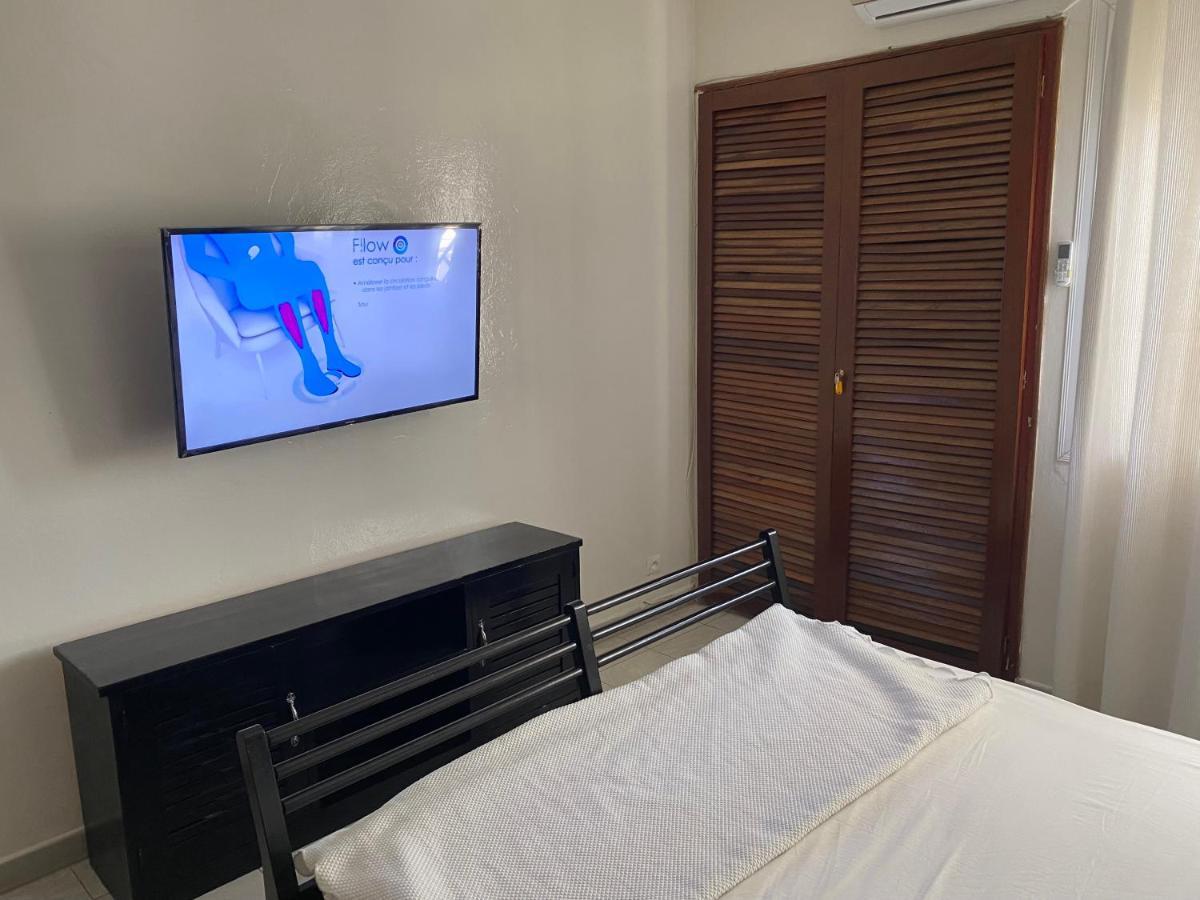 Appartement à Mermoz, nettoyage journalier gratuit Dakar Extérieur photo