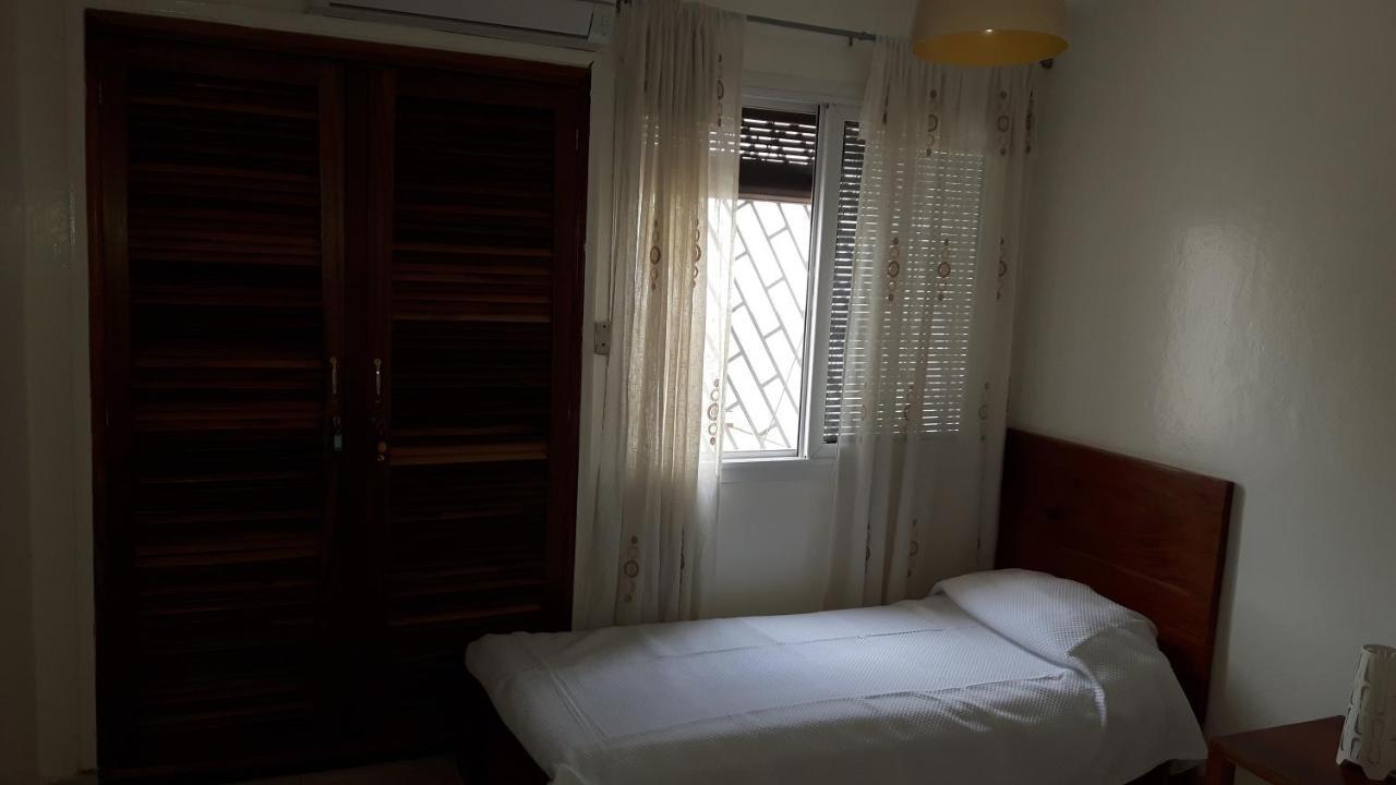 Appartement à Mermoz, nettoyage journalier gratuit Dakar Extérieur photo